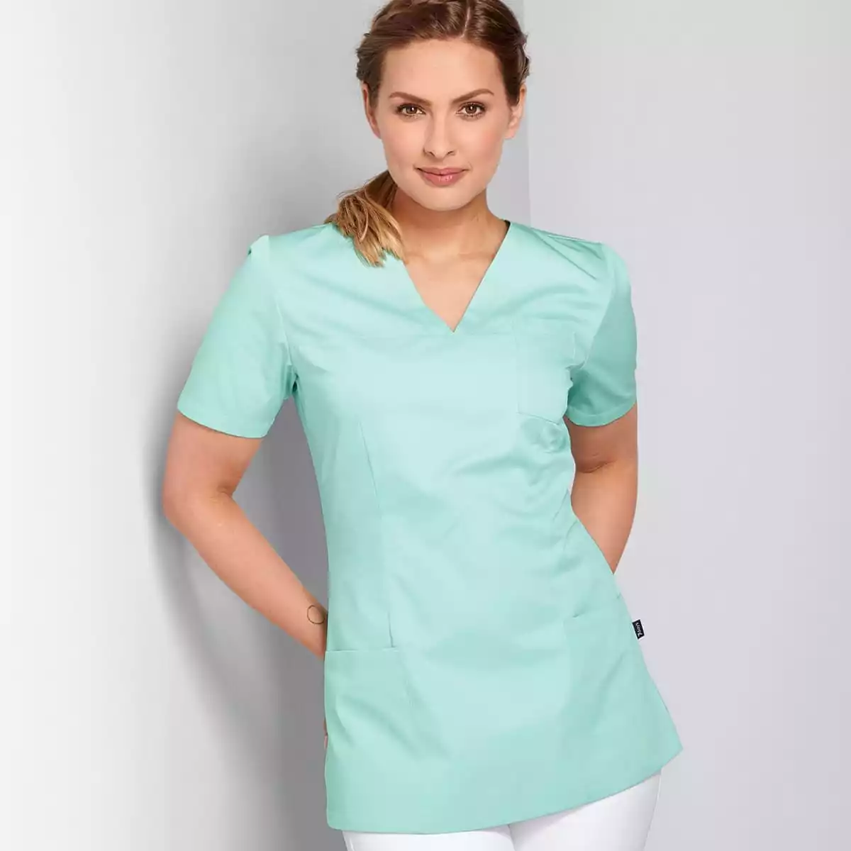 Slip-on tuniek Roma met V-hals voor dames Slip-on tuniek Roma met V-hals voor dames