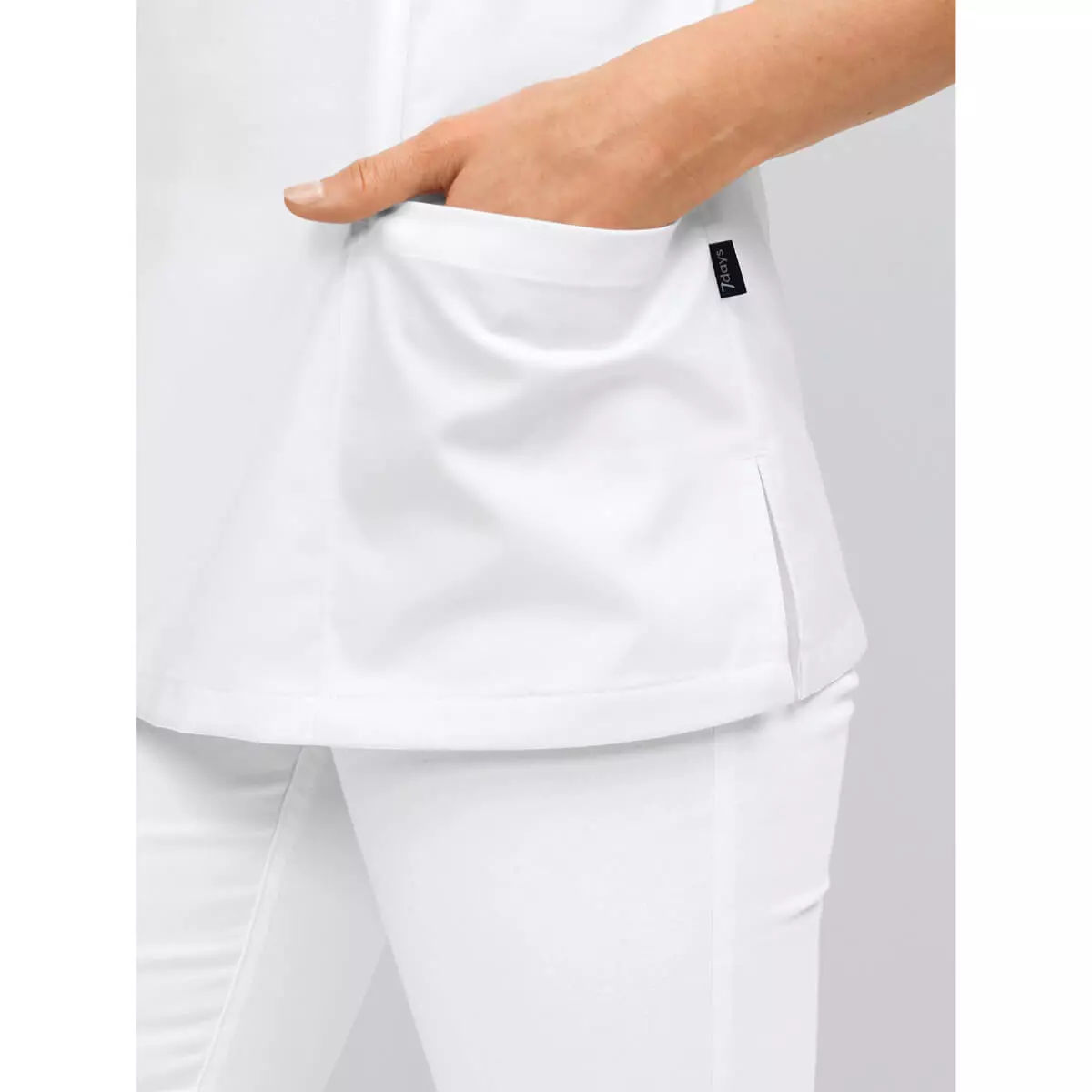 Slip-on tuniek Roma met V-hals voor dames Slip-on tuniek Roma met V-hals voor dames